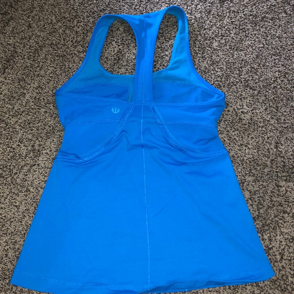 Lululemon older style tank- GUC - Picture 2 of 3